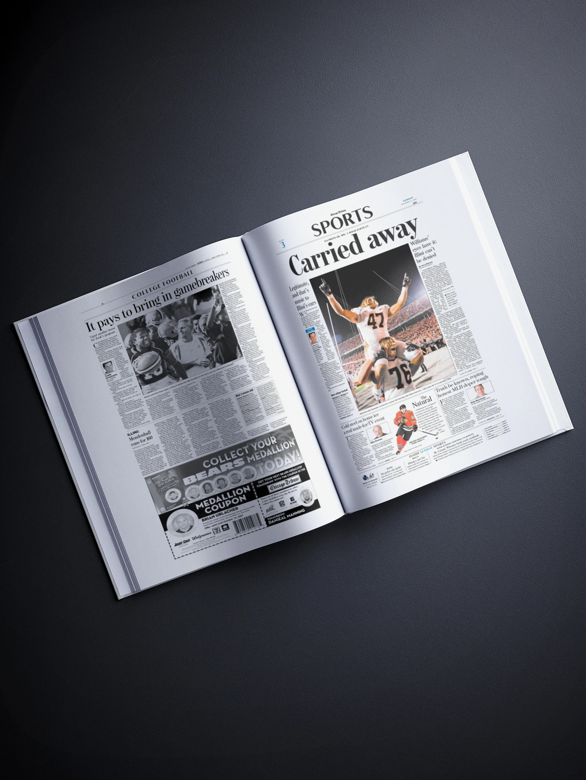 The College Football History of Illinois Fighting Illini Chicago Tribune Edition - Image 9